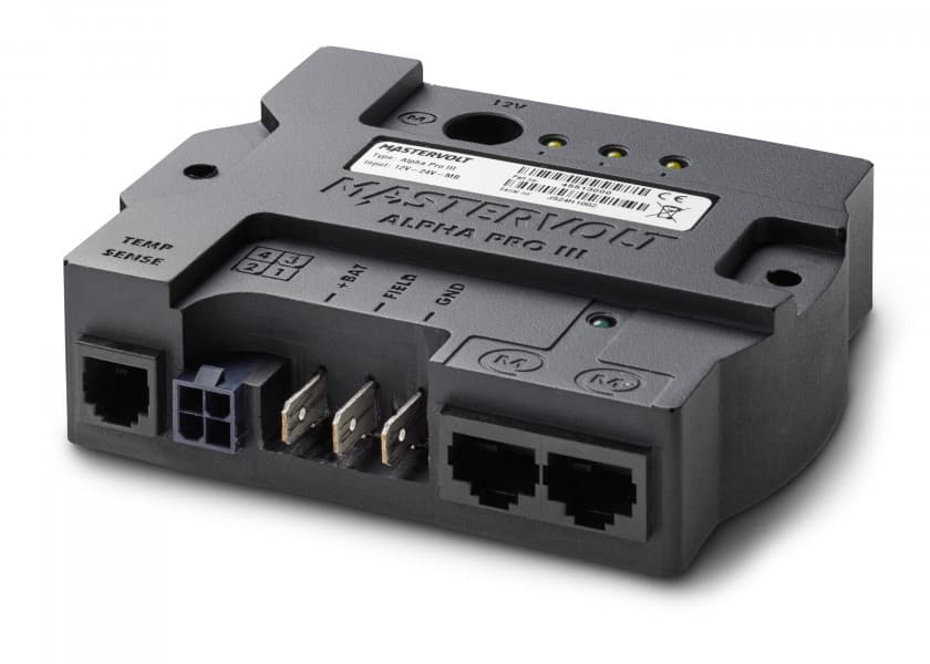 MASTERVOLT ALPHA PRO III Charge Regulator Image 1 of 3